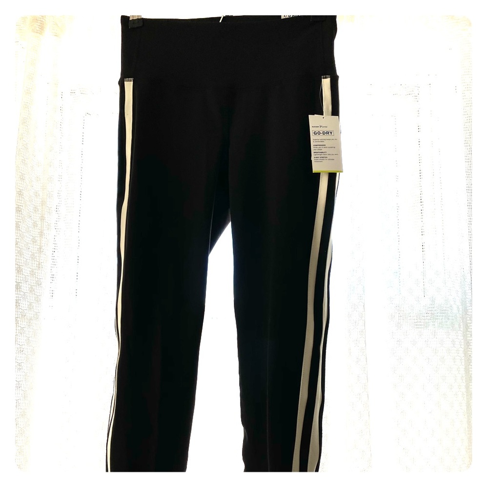 Old Navy black athletic pants